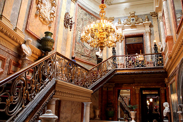 Museo-cerralbo-escalera