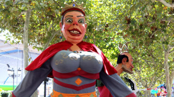 Gigantes-y-cabezudos-Torrejon