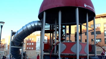 Parque-infantil-area-del-espacio