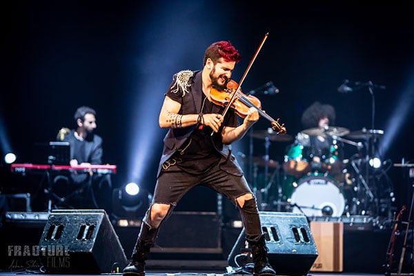 strad-el-pequeno-violinista-rebelde strad-el-pequeno-violinista-rebelde