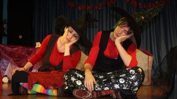 dos-brujitas-y-un-destino