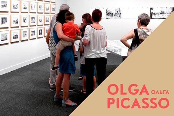 visita-en-familia-olga-picasso visita-en-familia-olga-picasso