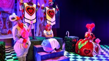 alicia-en-el-musical-de-las-maravillas