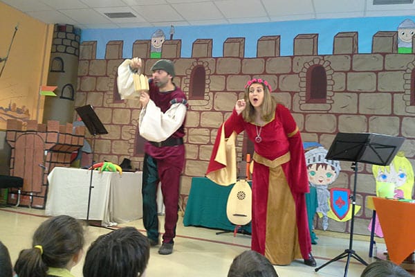 la-dama-y-el-trovador la-dama-y-el-trovador