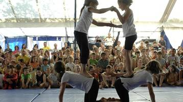 circus-quinta-territorio-de-piruetas-alambre-y-malabares