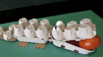 taller-de-creacion-de-titeres-con-material-reciclado