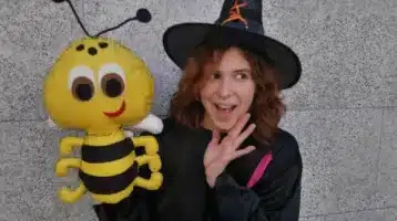 bruja-y-abeja