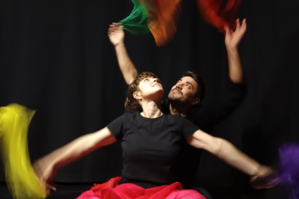 Pañuelos en el Auditorio del Centro Cultural Galileo (Chamberí) 14 1 43