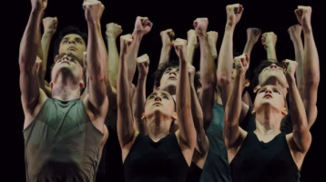 gnawa-liberte-na-floresta-cantus