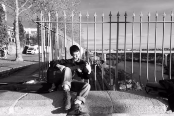 Un canta-cuentos de Gael de Papel en el Centro Cultural Buero Vallejo (San Blas - Canillejas) 13 un-canta-cuentos-de-gael-de-papel