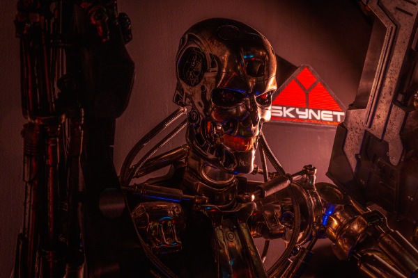 Aliens vs. Robots en Wonder Space 16 1 51