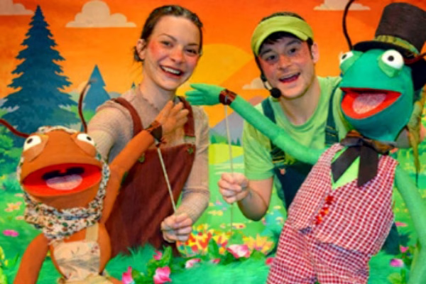 la-hormiga-y-la-cigarra