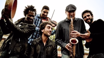 sinouj-en-quinteto